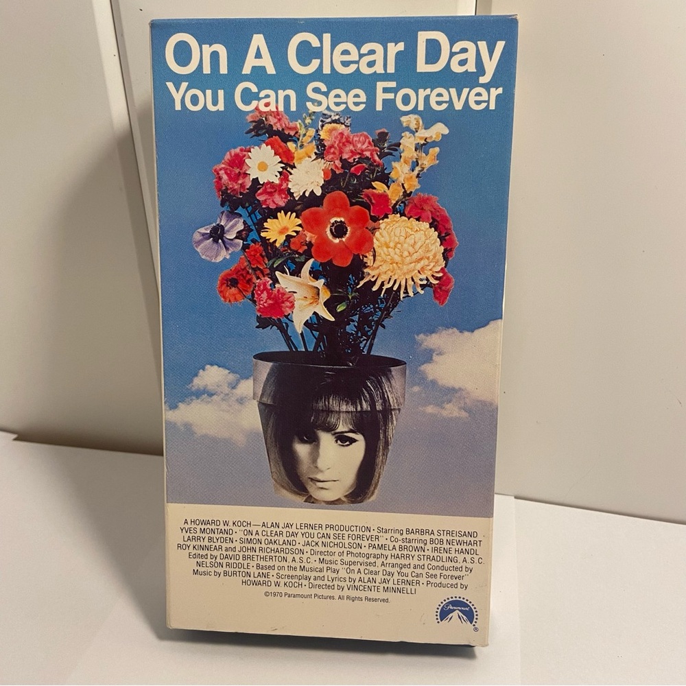 On A Clear Day You Can See Forever VHS Barbra Streisand MOVIE Paramount video